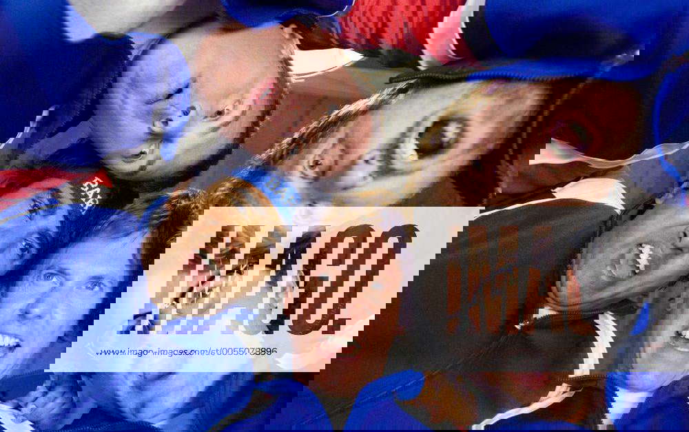 2006 Beerfest Movie Set PICTURED JAY CHANDRASEKHAR as Barry, KEVIN