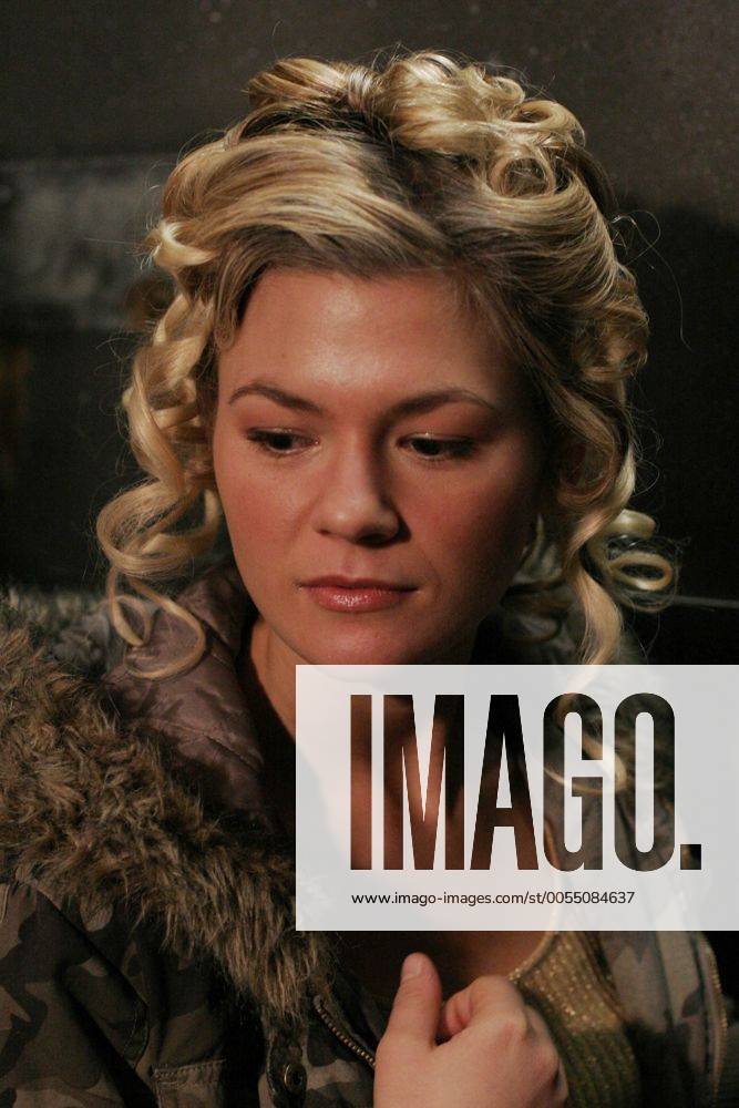 2007 Decoys 2 Alien Seduction Movie Set RELEASE DATE March 6