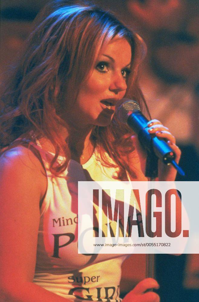 1998 Spice World Movie Set PICTURED GERI HALLIWELL as Geri