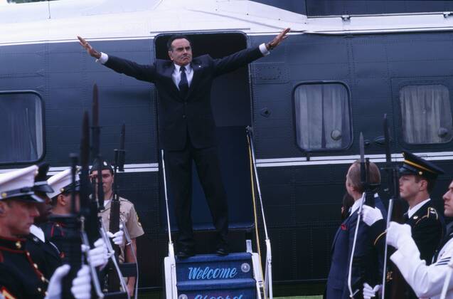 1999 - Dick - Movie Set PICTURED: DAN HEDAYA as President Richard M ...