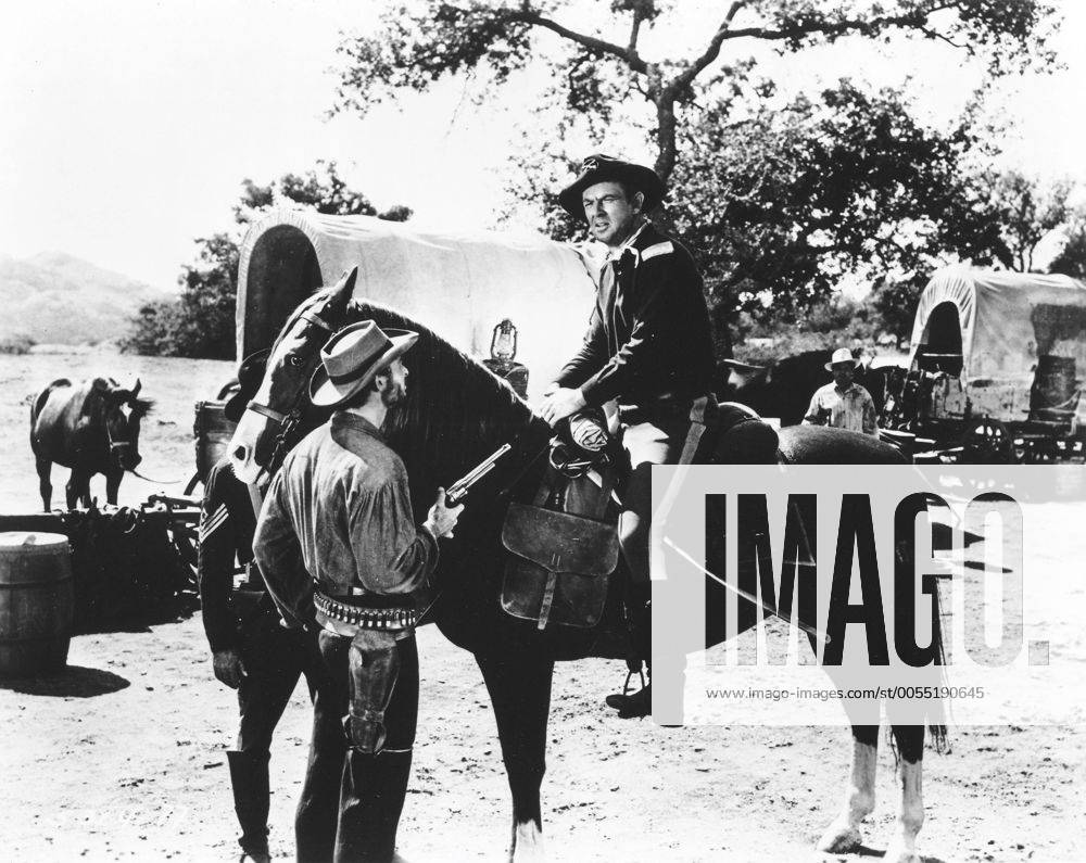 1954 Arrow in the Dust Movie Set PICTURED STERLING HAYDEN as Bart