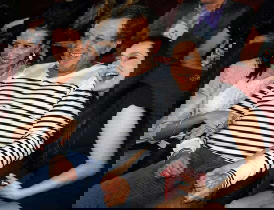 Marina Gayzidorskayaning erotik fotosuratlari Yapon jinsiy qogirchoq