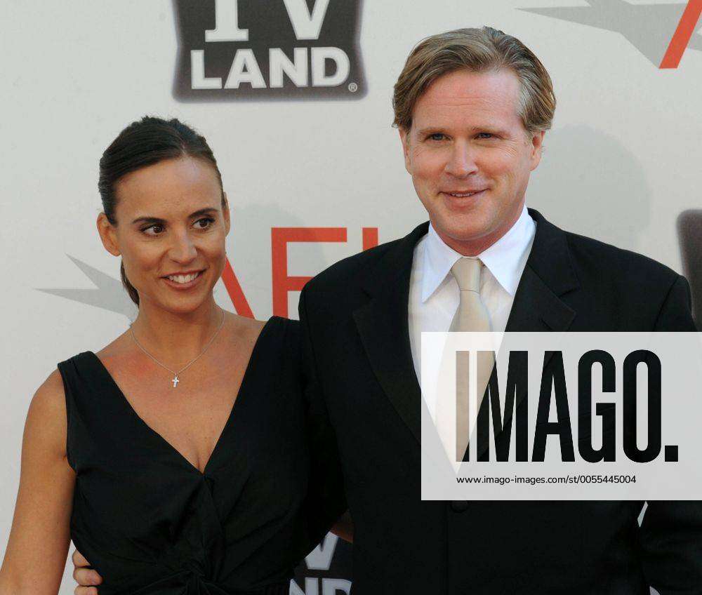 Actor Cary Elwes and Lisa Marie Kurbikoff arrive for the taping of TV ...