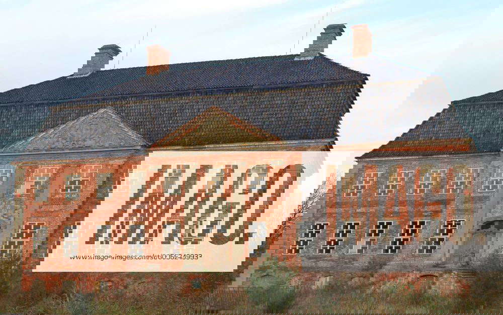 Blick auf das Schloss Johannstorf (Landkreis Nordwestmecklenburg) am