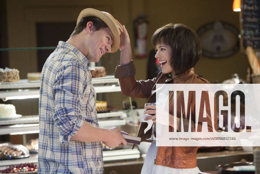 2012 - The Vow - Movie Set PICTURED: RACHEL MCADAMS as Paige and ...