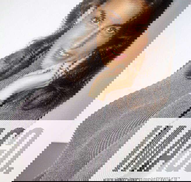 Sarah Young 05 95 kri Frau Fernsehen TV Schauspiel Pornografie