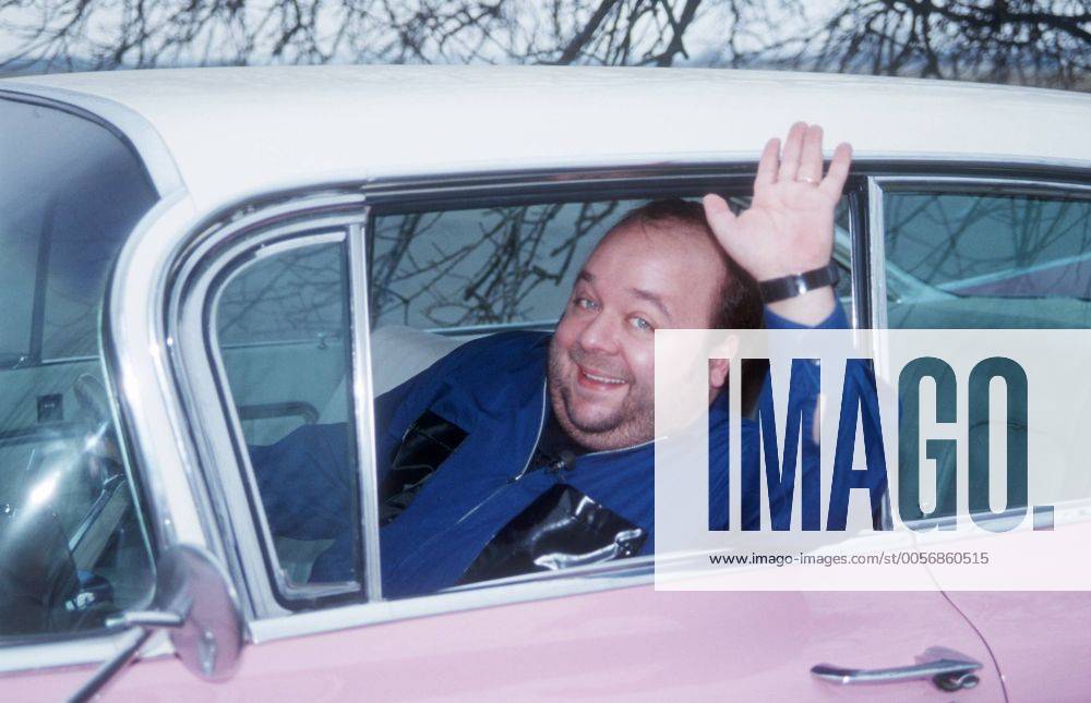 Dirk Bach mit Pink Cadillac in auto motor und sport tv (VOX) 02 98 böw
