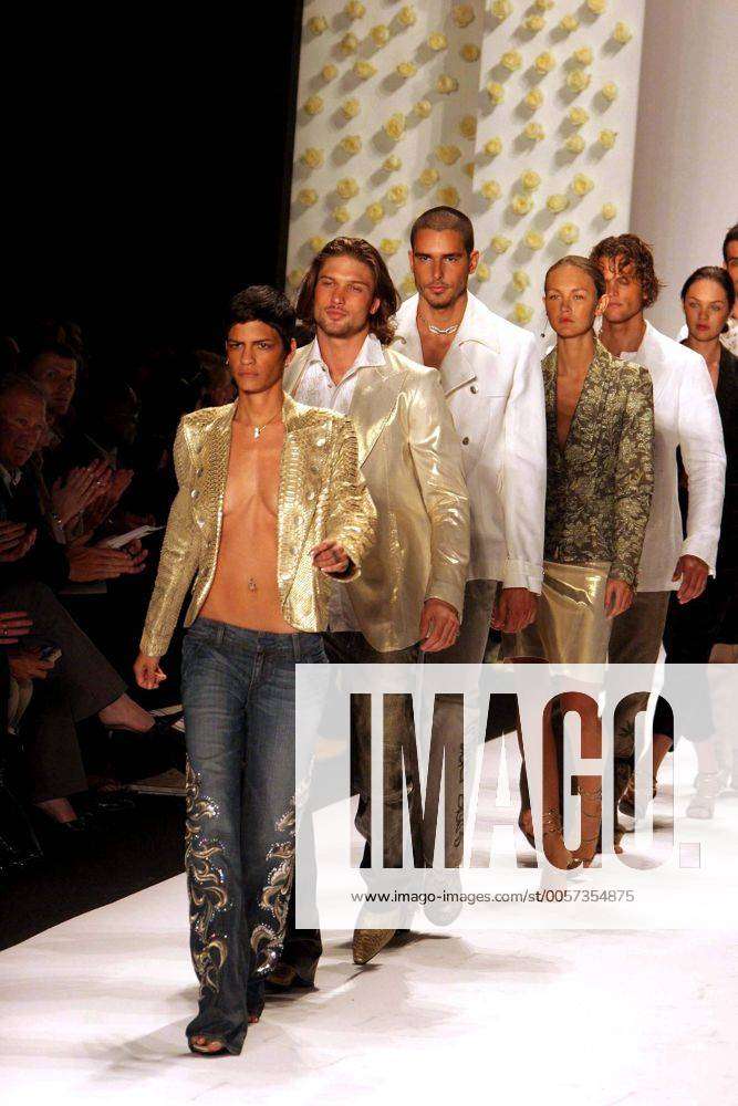 Sept. 15, 2006 - New York, New York, USA - K49845AR.OLYMPUS FASHION WEEK  2007 SPRING COLLECTION OF
