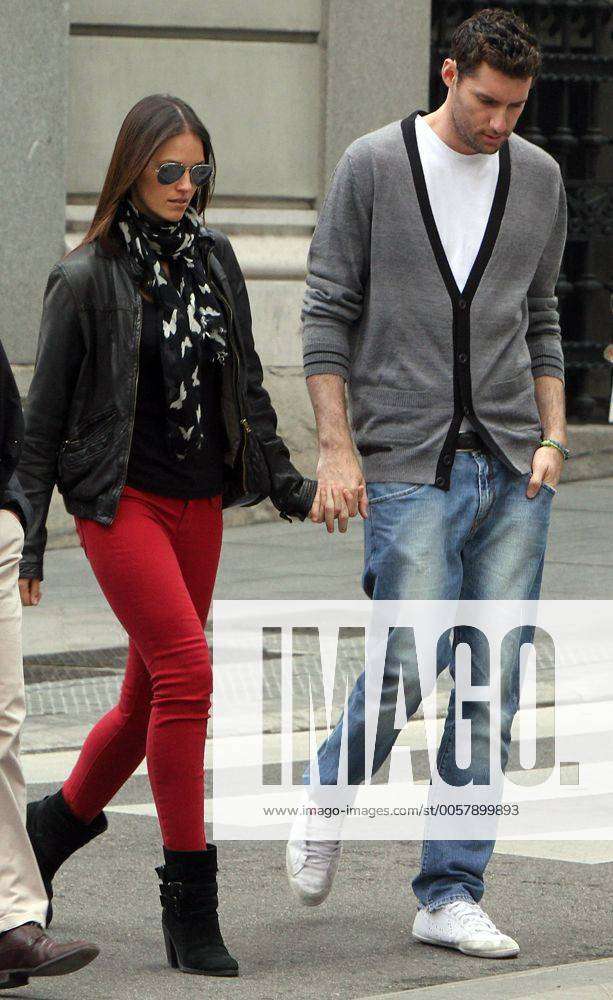Rudy Fernandez, NBA player, and his girlfriend, Spanish model Helen Lindes,  have been seen out and