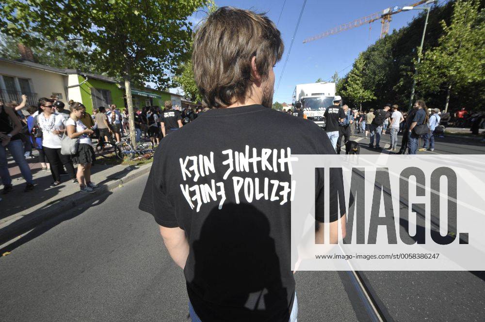 Fuckparade Zieht Durch Berlin Demonstration Für Subkultur Und Gegen Verdrängung Fuckparade 1553