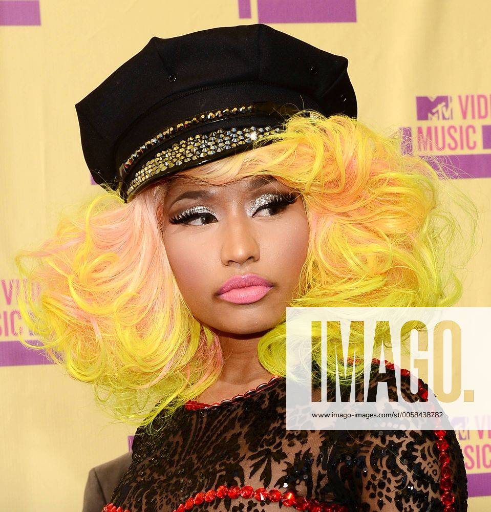 Singer Nicki Minaj arrives for the MTV Video Music Awards at Staples ...