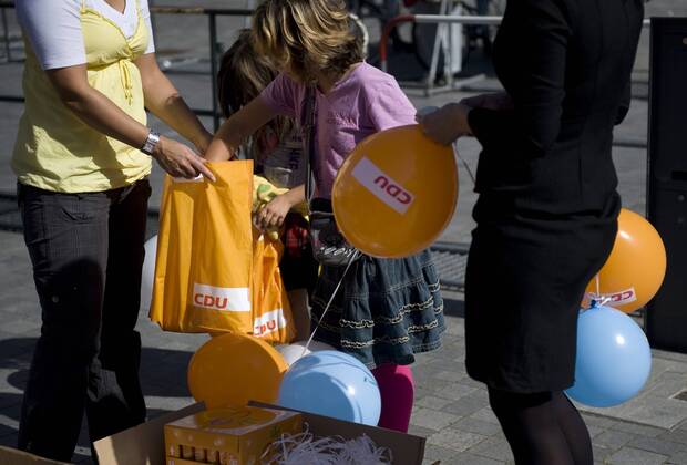 CDU Wahlkampf DEU, Deutschland, Germany, Finsterwalde, Brandenburg, 19. ...