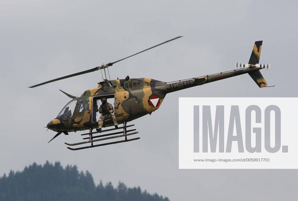 AIRPOWER 2013 - Flugshow- Flugplatz Zeltweg (Österreich) OH-58 Kiowa (AUT