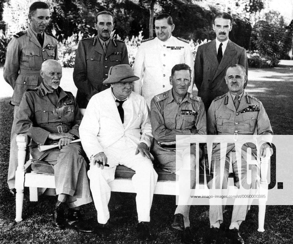 photo-shows-at-the-british-embassy-in-cairo-left-to-right-back-row