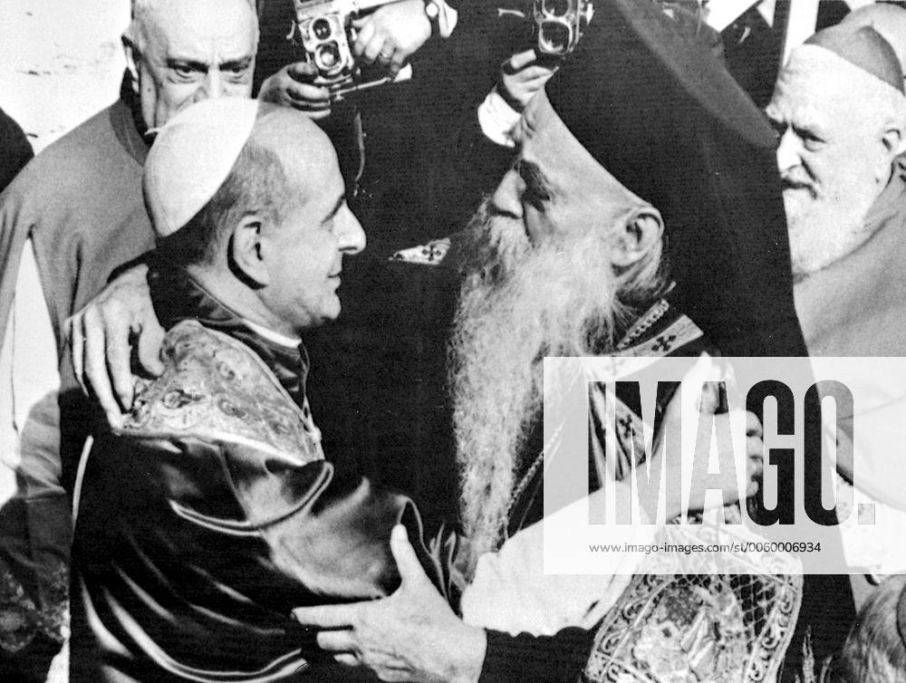 Vatican City: Pope Paul VI and Orthodox Patriarch Athenagoras Meet on ...