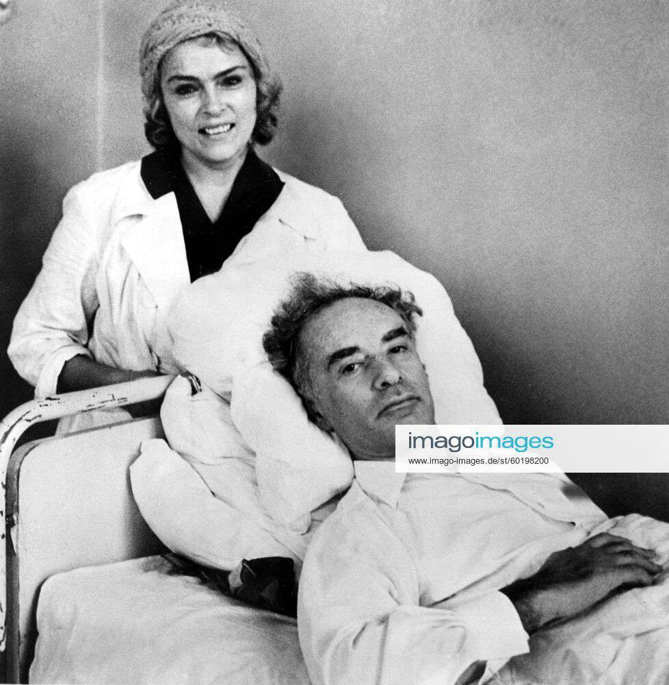 Nobel Prize winner Landau and wife. Soviet Professor Lev Landau ...