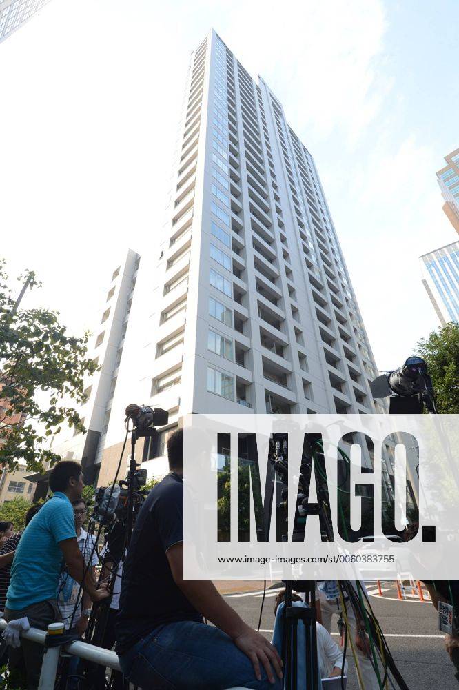 Keiko Fuji: Tokyo, Japan: The Shinjuku mansion from where singer