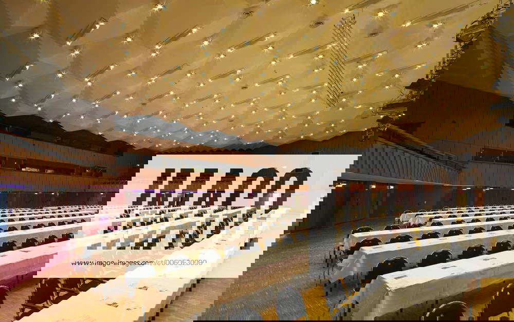 Saal Berlin im Kongresszentrum Oberhausen, LuiseAlbertzHalle in Oberhausen, Ruhrgebiet Saal Berlin im Kongresszentrum Oberhausen, LuiseAlbertzHalle in Oberhausen, Ruhrgebiet