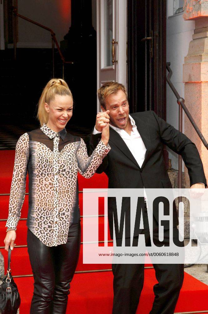 Alexandra Hipwell und Dominic Boeer bei der Musicalpremiere von Gefährten im Theater des Westens