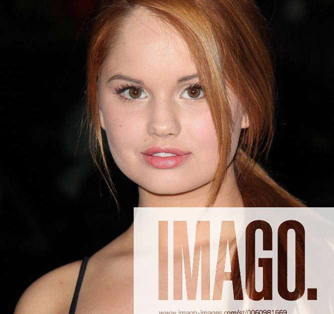 Debby Ryan bei der Premiere von That Awkward Moment am 27.01.2014 in