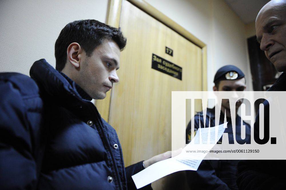 Itar Tass Moscow Russia February 25 2014 Rpr Parnas Party Activist Ilya Yashin Appears In 0318