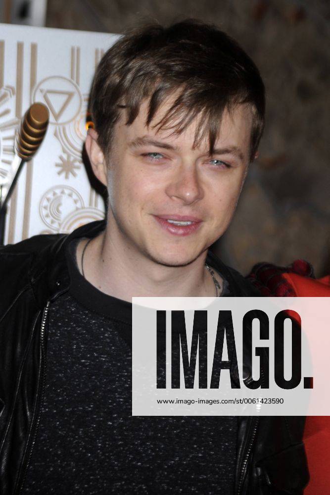 Dane DeHaan vom The Amazing Spider-Man 2 Cast beim Einschalten des ...