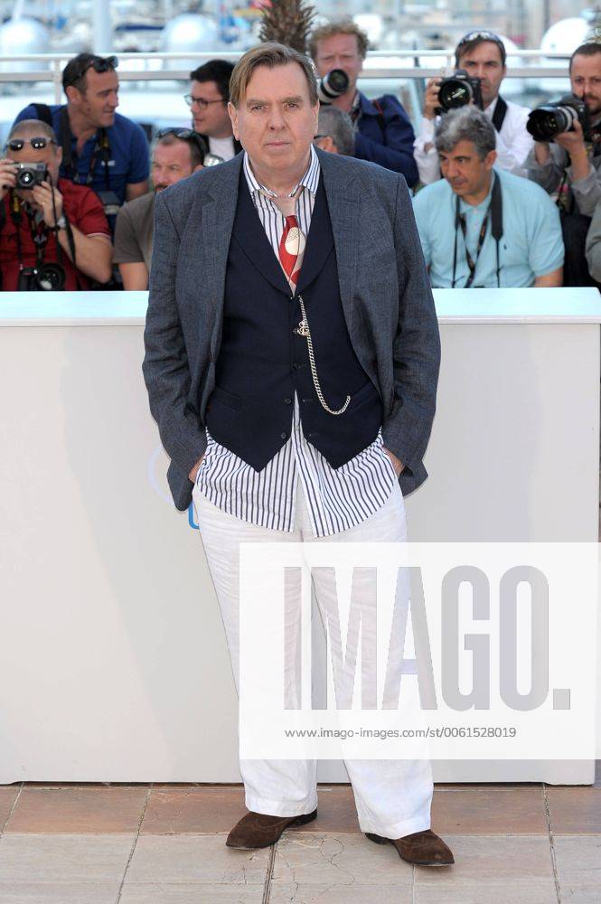 67th Cannes Film Festival 2014, Photocall Film Mr. Turner . Timothy ...