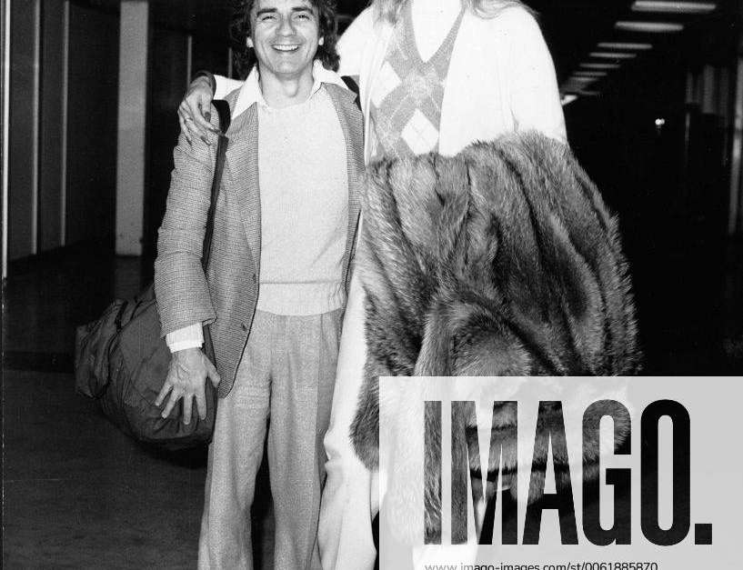 Oct 01, 1980; London, UK; Actor Dudley Moore and his girlfriend SUSAN ...