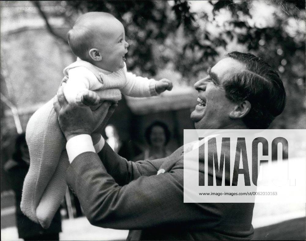 Apr. 04, 1976 - Chancellor Denis Healey is joined by his family at No ...