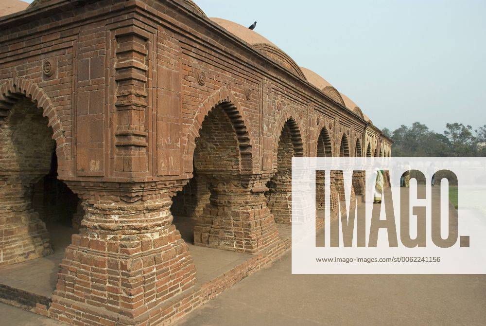 Terracotta Relief Of A King With Warriors On The Facade Of Jor Bangla  Temple In Bishnupur West Bengal India High-Res Stock Photo - Getty Images