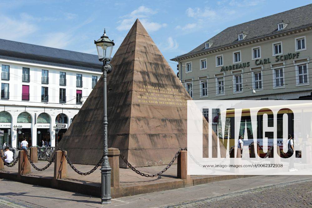 Germany, Baden Wuerttemberg, Karlsruhe, View of Karlsruhe pyramid