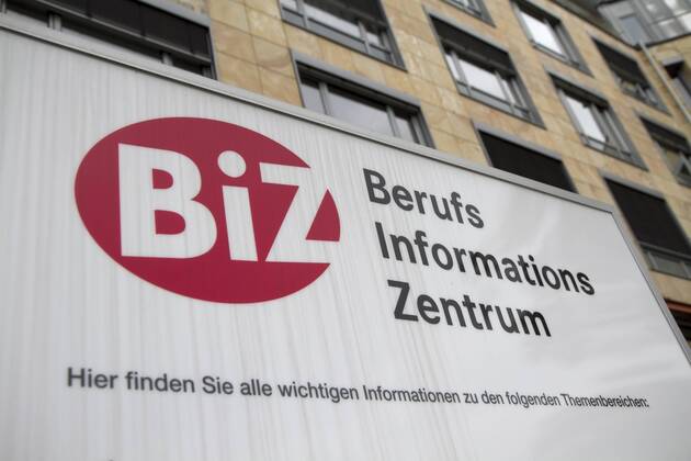agentur für arbeit wiesbaden