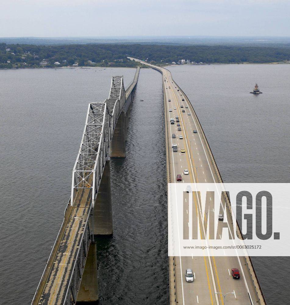 The Old And The New Jamestown Bridge, Rhode Island, Usa. Y