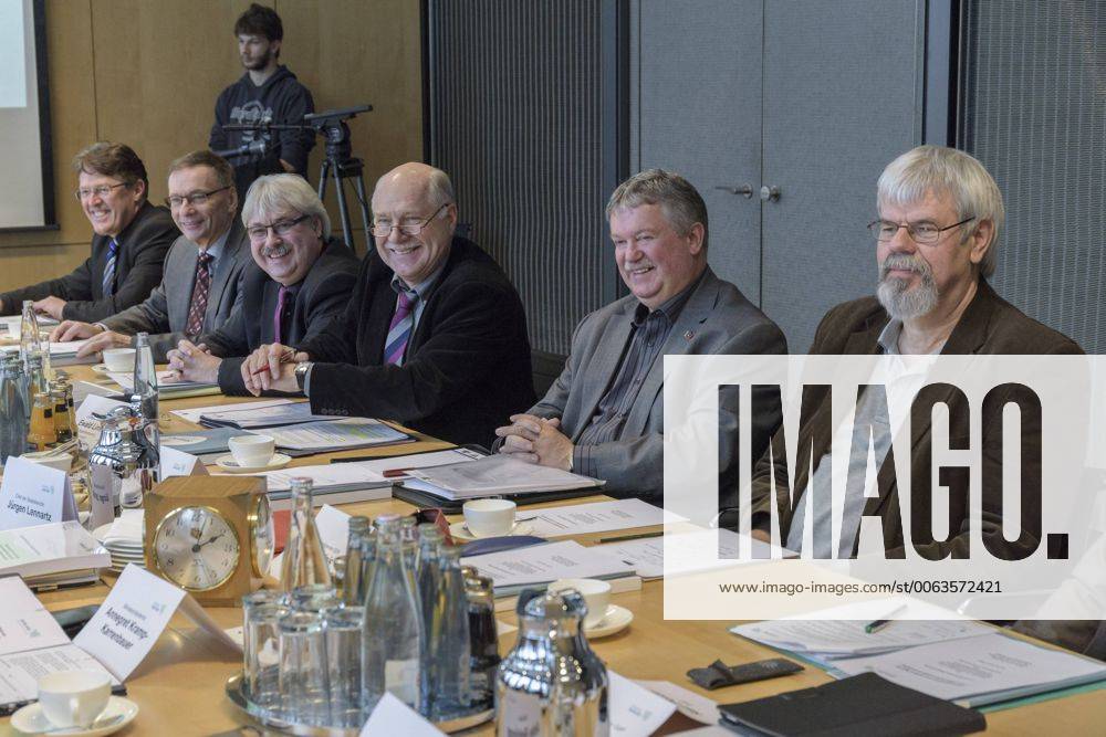 Die saarländische Landesregierung und die Gewerkschaften im