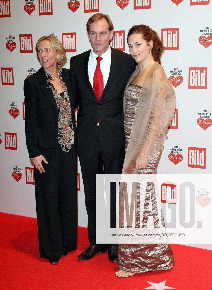 Ein Herz Fuer Kinder Charity Gala 2008 Berlin Alissa Jung Mother And Father Burkhard Jung Spd 9771