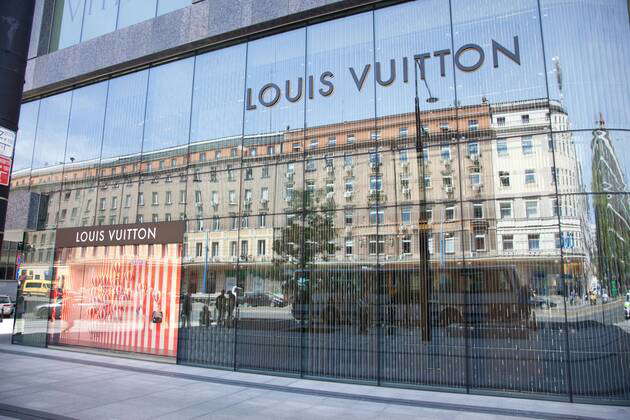 Vitkac Department Store Warsaw on Bracka Street - Louis Vuitton Boutique. Y  WBW