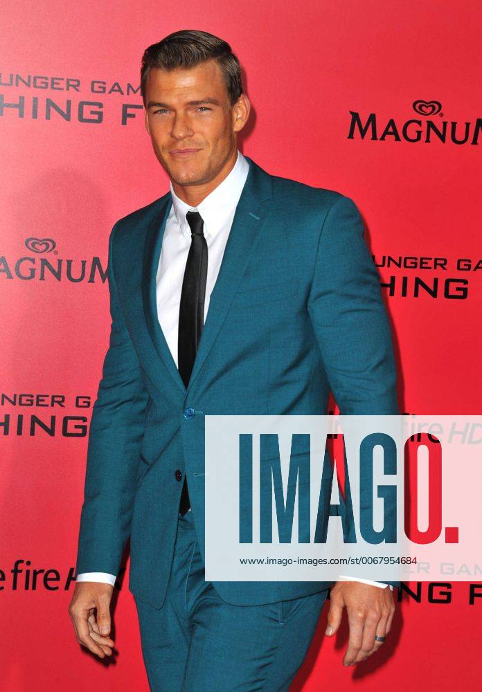 Nov. 18, 2013 - Los Angeles, California, U.S. - Alan Ritchson attending ...