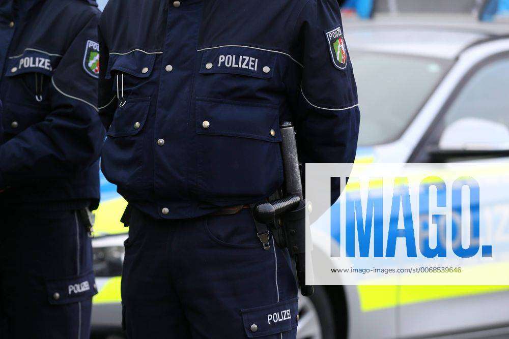 Wuppertal Schriftzug und Wappen auf einer Polizei-Jacke
