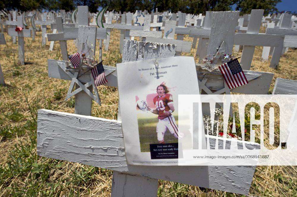 May 28, 2012 - Lafayette, CA, USA - A cross dedicated to Pat