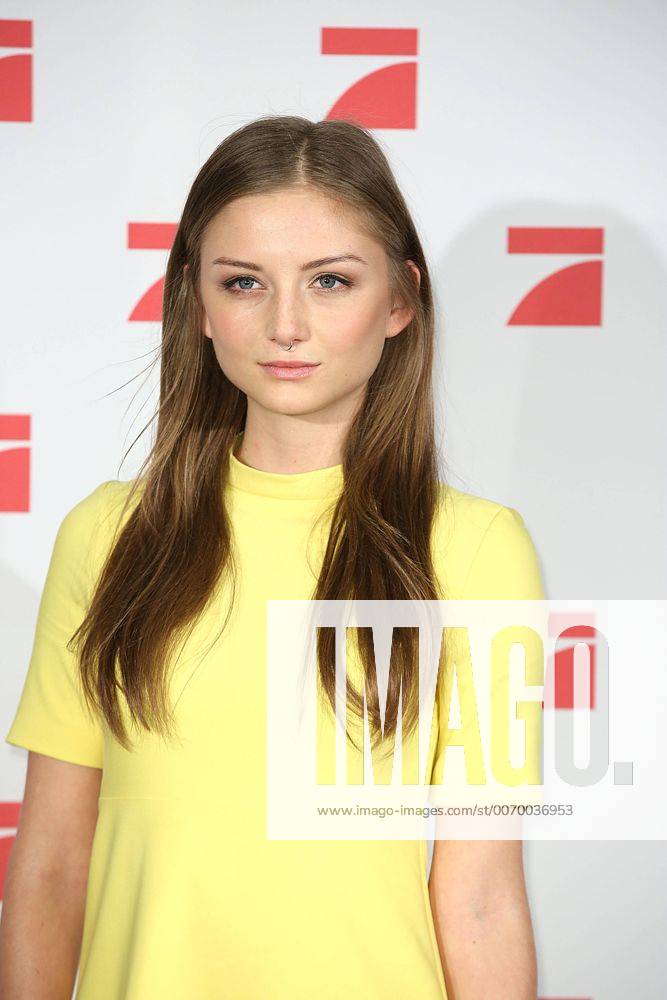 Julia von Germany s next Topmodel beim Photocall am 21.03.2016 in Berlin Germanys next Topmodel 2016 Julia von Germany s next Topmodel beim Photocall am 21.03.2016 in Berlin Germanys next Topmodel 2016