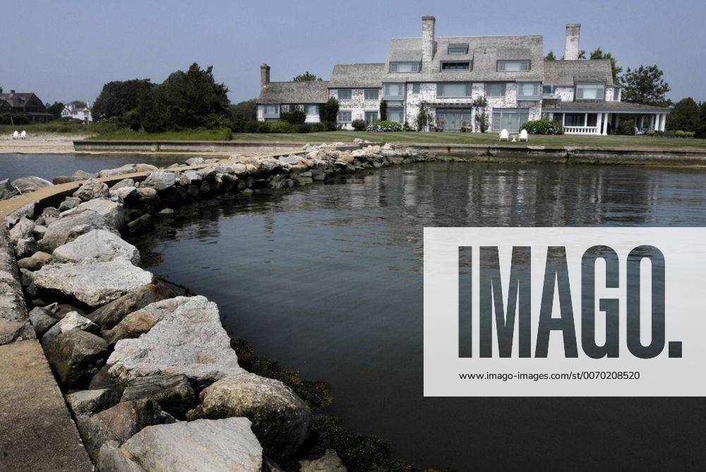 July 21, 2011 Old Saybrook, CT, USA The Fenwick home once owned by