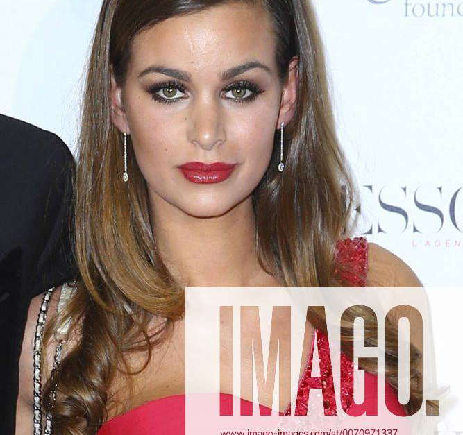 Elisa Bachir Bey CELEBRITES : Global Gift Gala - Paris - 09 05 2016