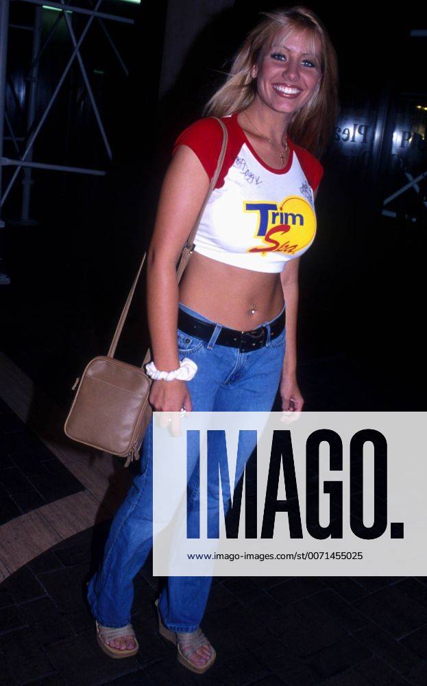 Jan. 1, 2011 K25932RM SD0822.ANGELA de BEAUBIEN AT THE HOWARD STERN