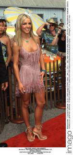 Jan. 1, 2011 - THE TEEN CHOICE 2000 AWARDS .ON FOX AT THE BARKER HANGER  SANTA MONICA