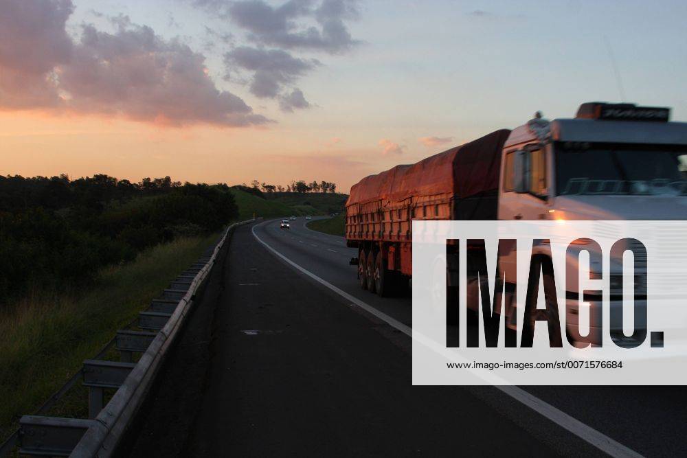 Truck, Highway, Americana, São Paulo, Brazil