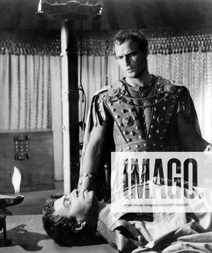 MARLON BRANDO IN JULIUS CAESAR.TV FILM STILL.SUPPLED BY PHOTOS