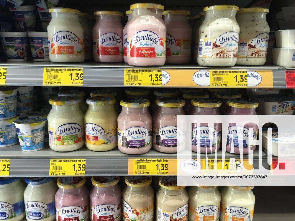 Landliebe Joghurt in Hamburg einem bei Regal in Edeka