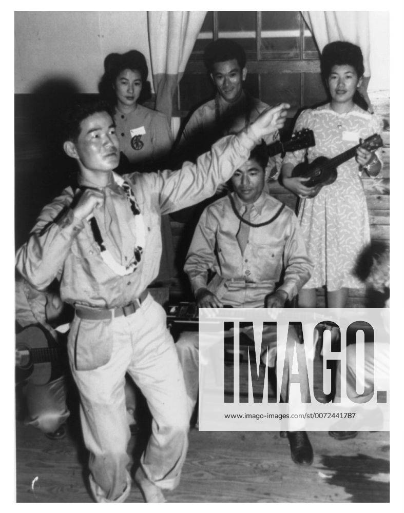 Photographic print shows Japanese American soldiers of the 442nd Combat ...