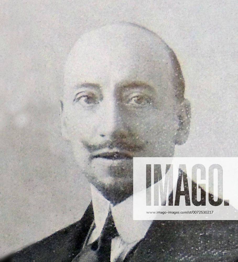 Gabriele D Annunzio 1863 1938, Italian writer, poet, journalist, playwright and soldier during W Gabriele D Annunzio 1863 1938, Italian writer, poet, journalist, playwright and soldier during W