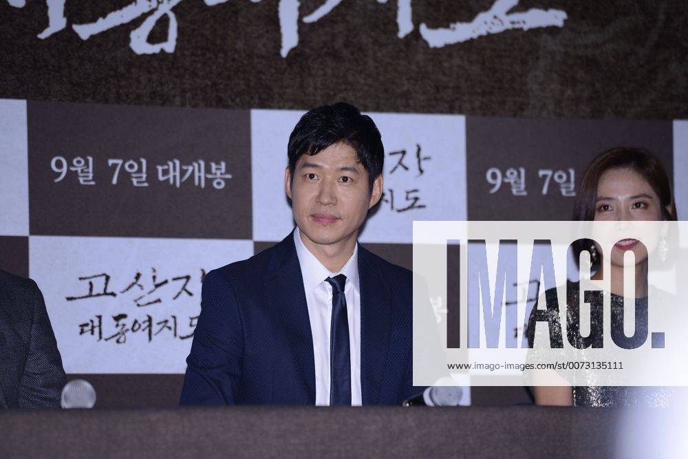 Cha Seung Won Jun Sang Yu Shin Dong Mi and In kwon Kim attend the